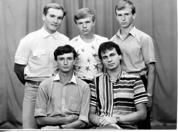 Еще такие молодые..., 1985, Новоград-Волынский